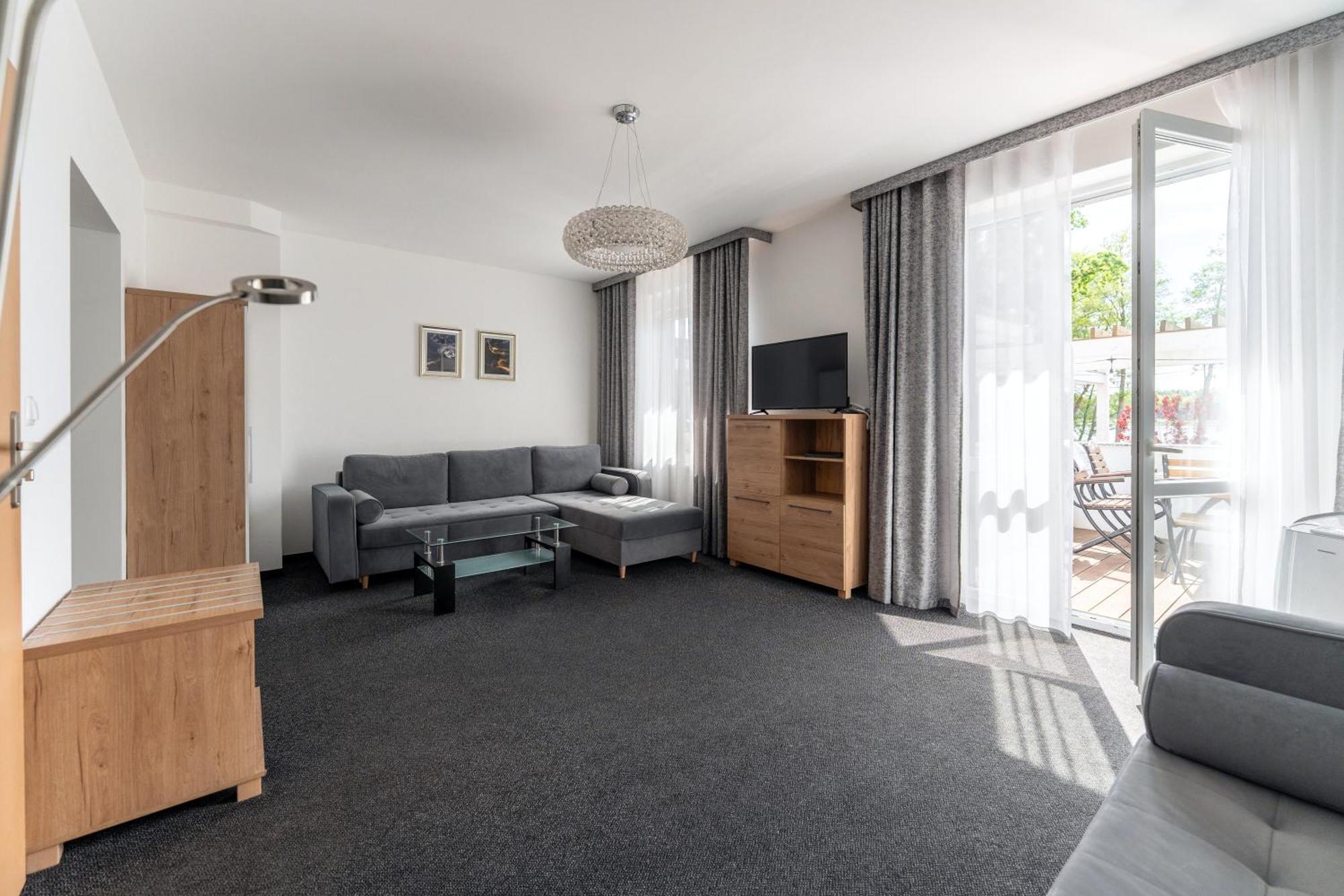 Hotel Tanzanit Jesiona Экстерьер фото