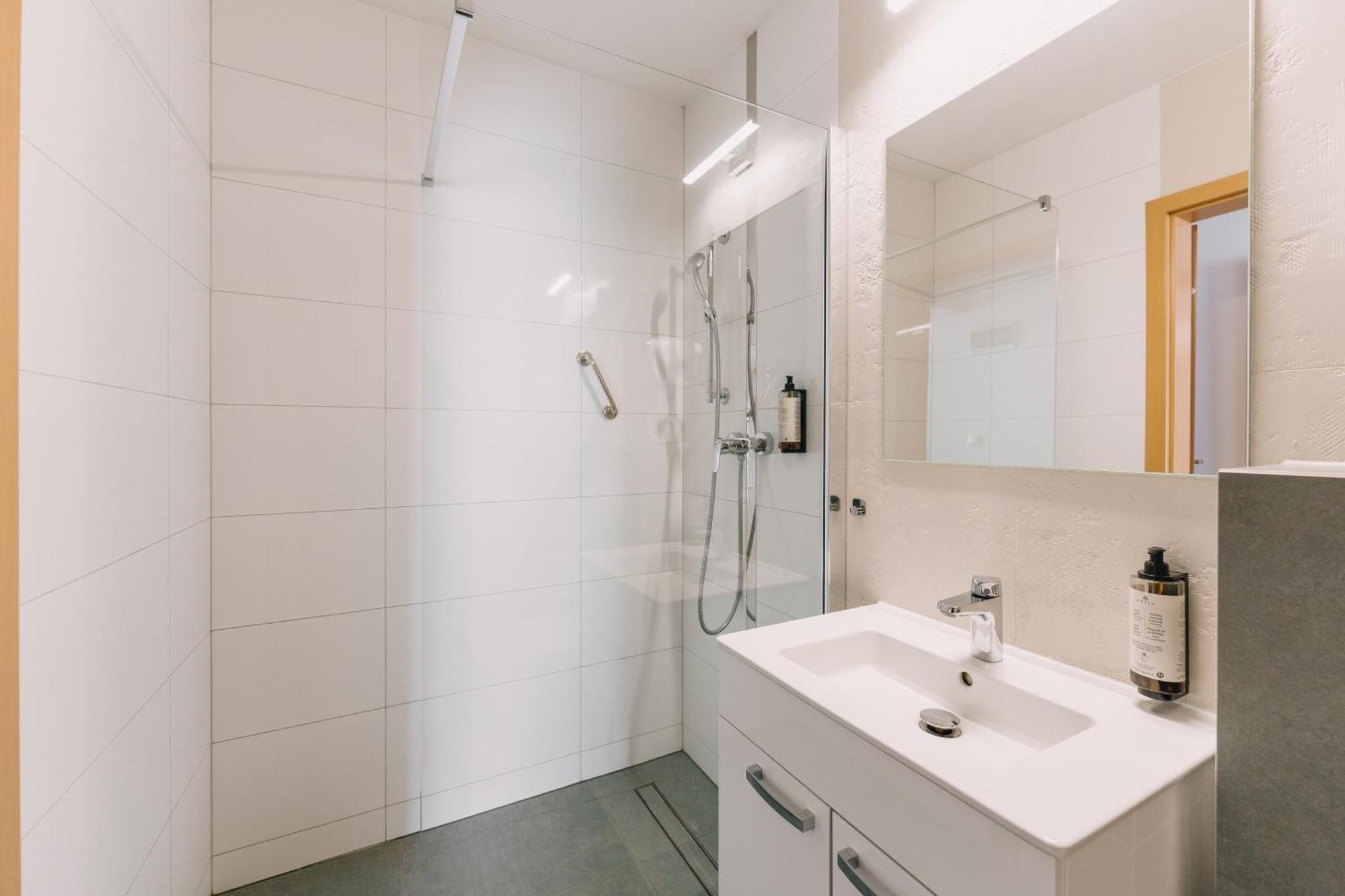 Hotel Tanzanit Jesiona Экстерьер фото
